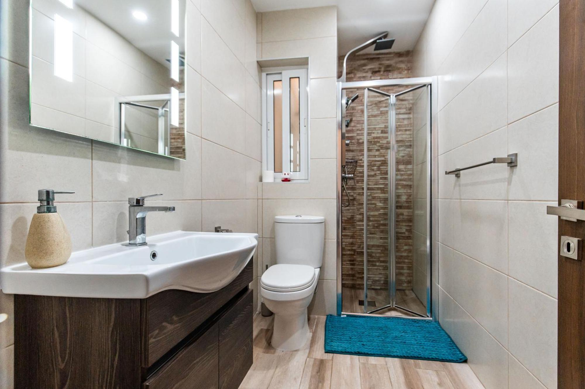 Апартаменты Poseidon Court Penthouse Superior Сент-Полс-Бей Экстерьер фото